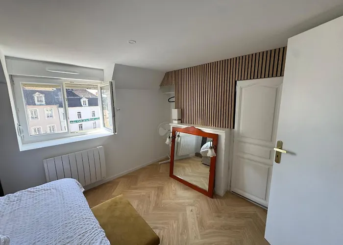 Le Des Remparts Le Triplex 公寓